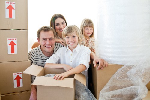 Local removals team planning a move near Worcester Park homes